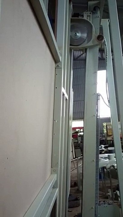 Máy cắt ván ép kiểu đứng - Máy chế biến gỗ cũ