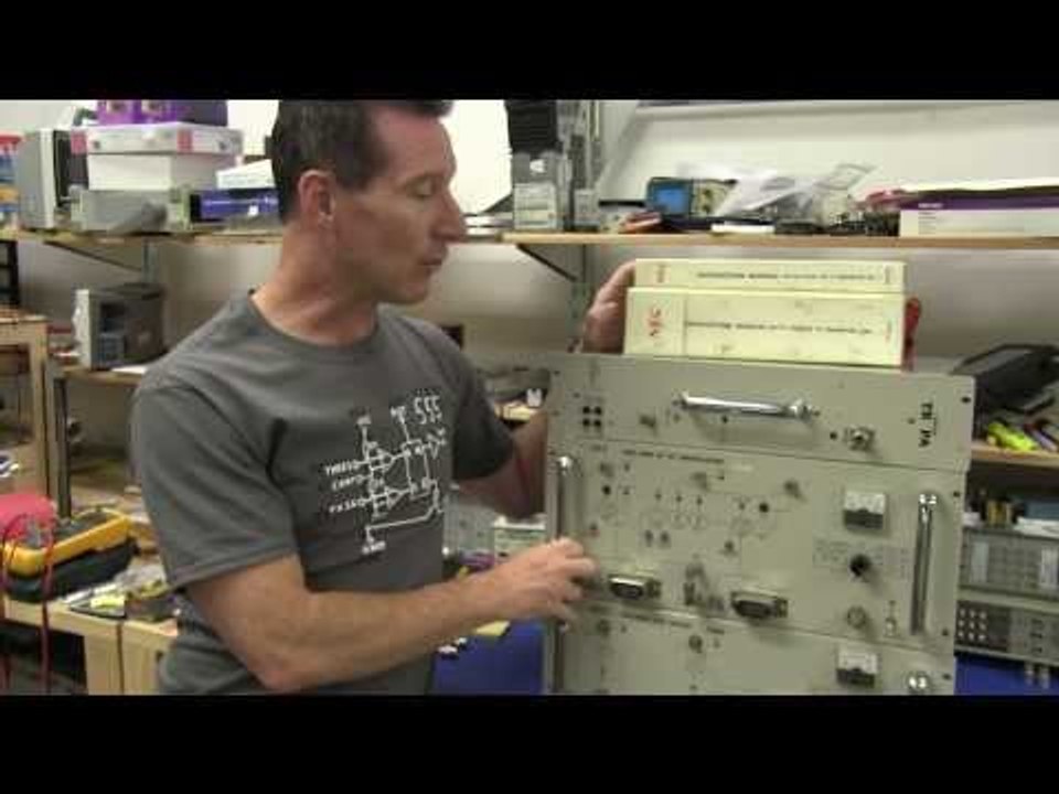 EEVblog #574 - NEC Analog TV IF Modulator Teardown