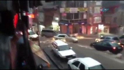 Otomobilini kurtarmak isterken canından oluyordu