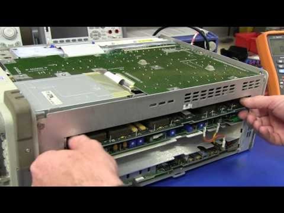 EEVblog #536 - HP35670A DSA Repair
