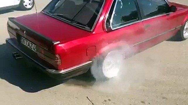 06 TAZ 45 RED bmw E30 3.25 Coupe Drift Show Ankara Turkey