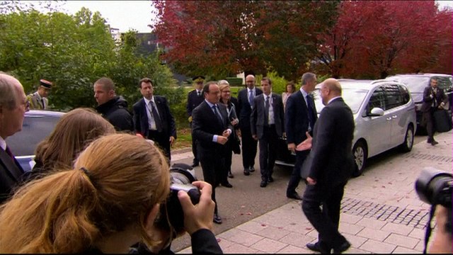 Hollande: l'Europe a tardé à mesurer l'ampleur de la crise