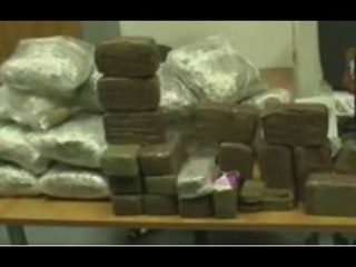 Roma - 30 chili di hashish e marijuana in un box di Via Portuense (07.10.15)