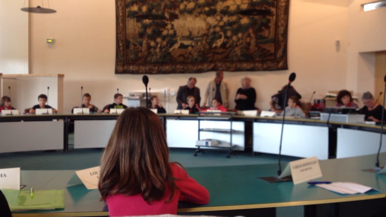Première réunion du conseil enfants