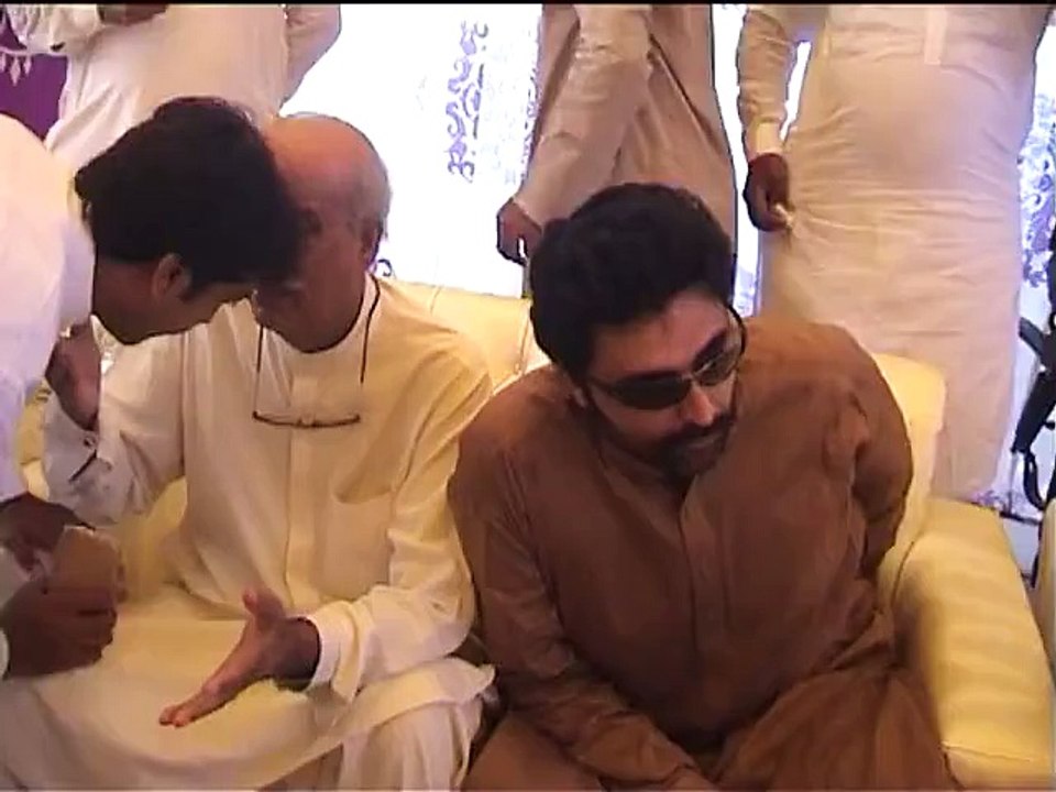 See How Angrily PPP Leader Khursheed Shah Replying To His Worker