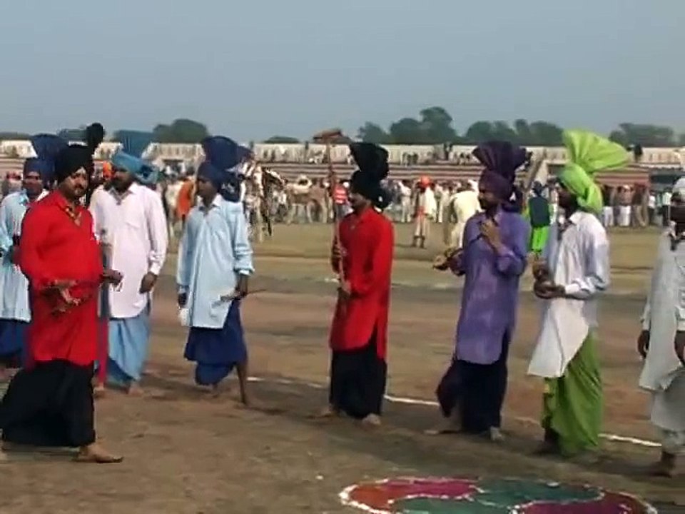 punjabi bhangra by punjab police officer,s report by shaminder batra