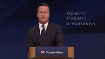 كاميرون يحدد موقف بريطانيا من مشكلة اللاجئين السوريين