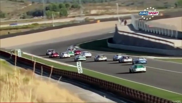 Freak crash as one car mounts another in Porsche Carrera Cup Australia (2)