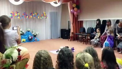 ТАНЕЦ ПАПЫ С ДОЧЕЙ! СУПЕР!