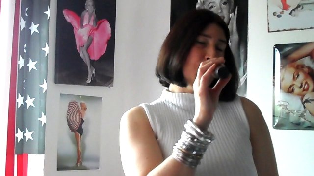 DELLI MEIDEROS TOI . TOI. MON . TOI...