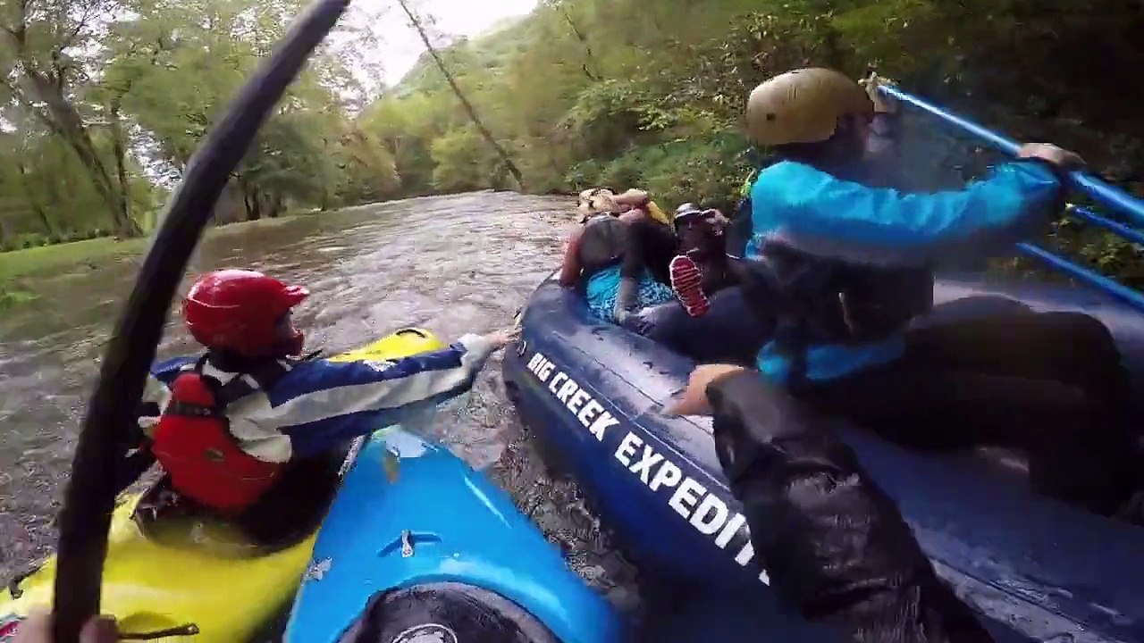 Ivres : Deux sœurs se battent pendant une descente en rafting