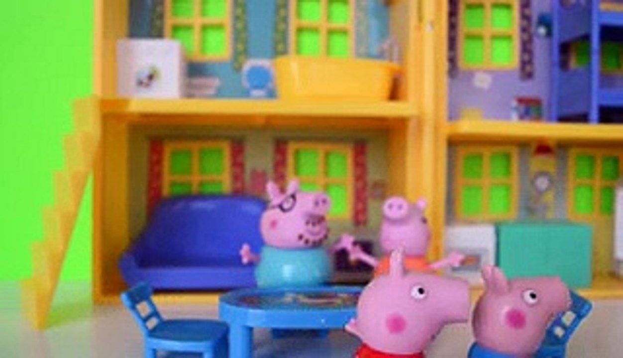 Pig George Familia Peppa Pig em Sua Nave Espacial [ONDE O GEORGE FOI] Completo em Portugues