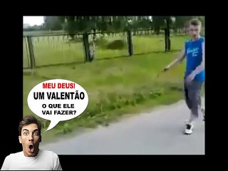 Valentão recebe dose de Karma instantâneo ao fazer bullying com o colega.