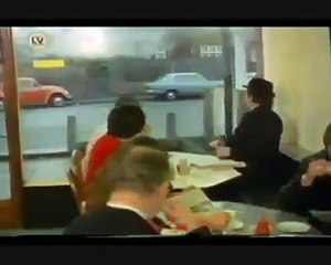 Very Funny Sticky Currency Note Prank