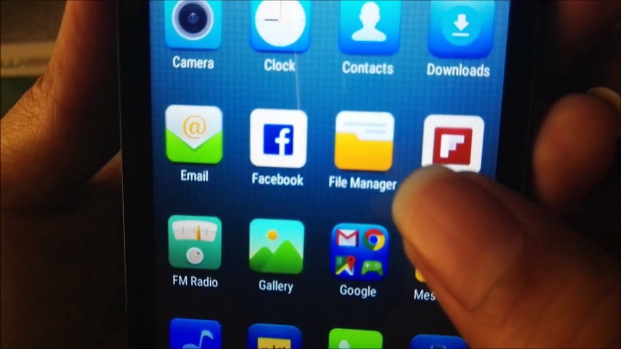 Qmobile Noir i5i Review | Smart Reviews by Kanwal |
