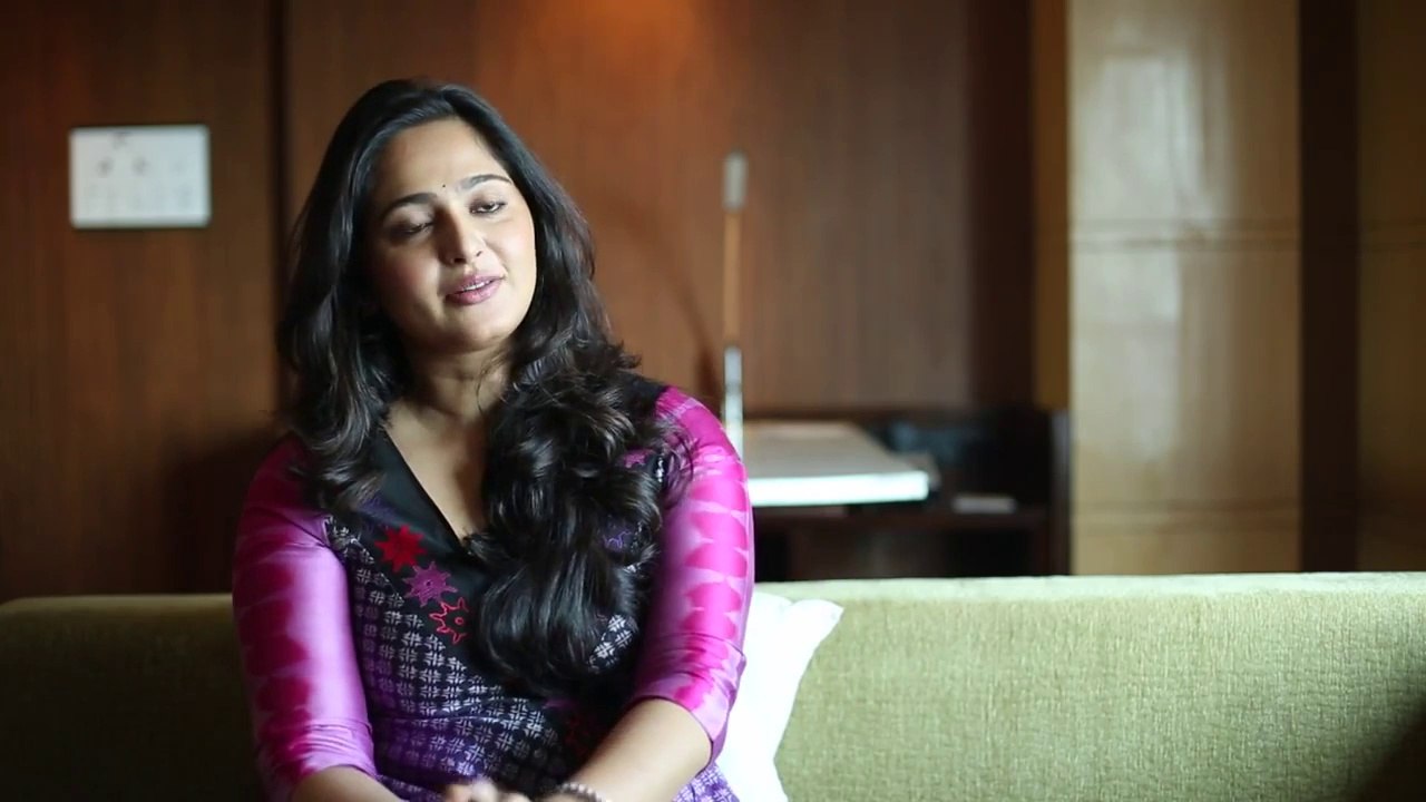 RUDHRAMADEVI ANUSHKA EXCLUSIVE INTERVIEW
