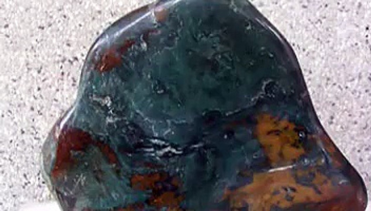 Nên chọn đá phong thủy theo mệnh như thế nào?