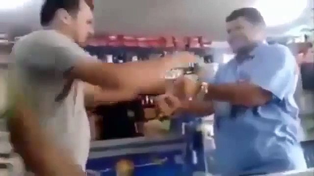 Comment etre très très fort! Blague énorme! Et réaction magique du piégé