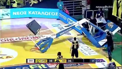 Jamel Haggins fait tomber le panneau !