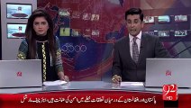 Breaking News– Karachi Girftar Mujrim sy Aslah Baramad – 08 Oct 15 - 92 News HD
