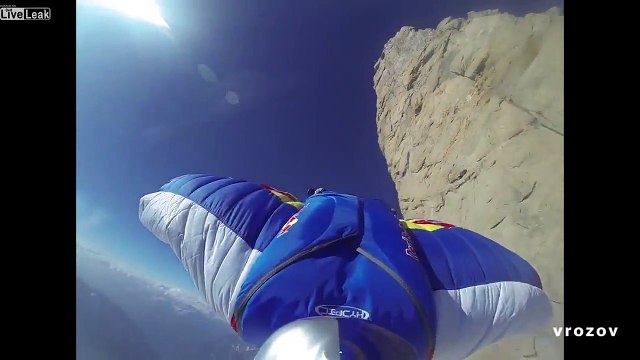 Бэйсджампинг с вершины