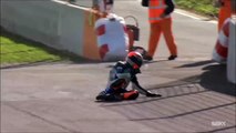 L'accident spectaculaire du pilote Gino Rea en Superbike World lors du Grand-Prix de Magny-Cours