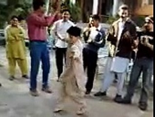 Pashto garam dance . child..2011