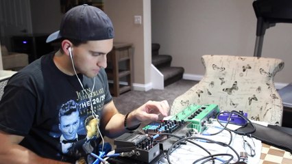 Artist creates entire song using just one voice