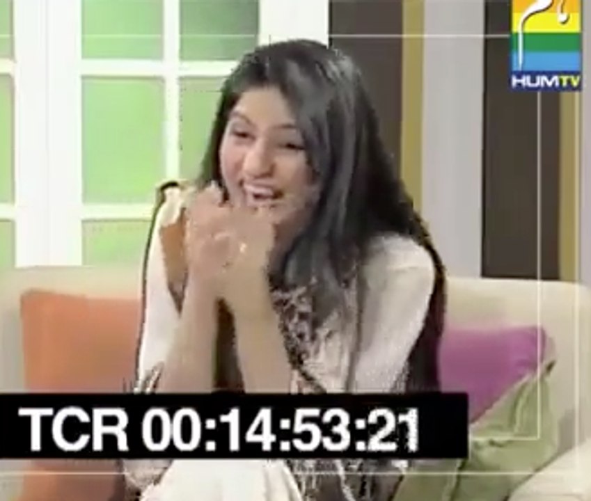 Sanam Baloch Behid The Camera Bloppers Must Watch