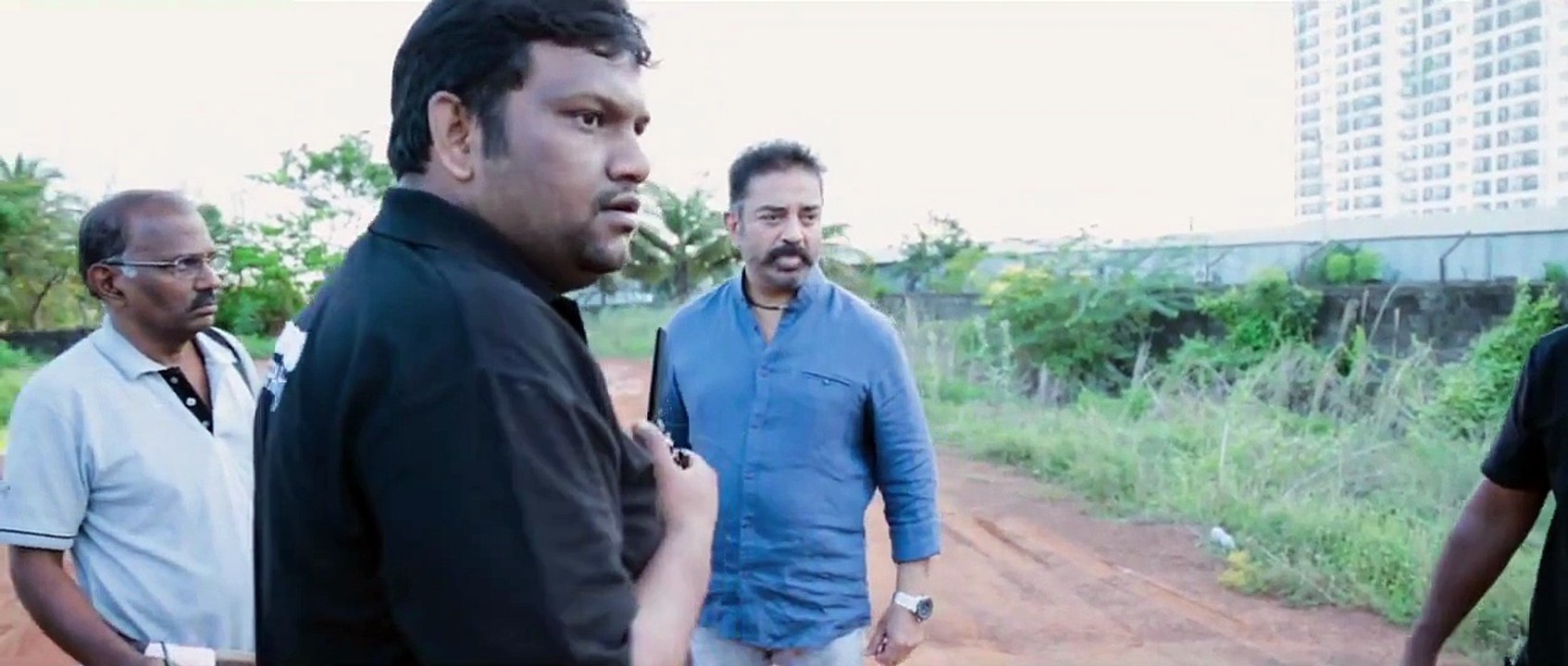 Neeye Unakku Raja Official Video Thoongaavanam Kamal Haasan,Trisha