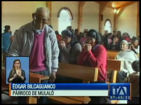 Habitantes que vivían en zona de riego oran con quienes los acogen