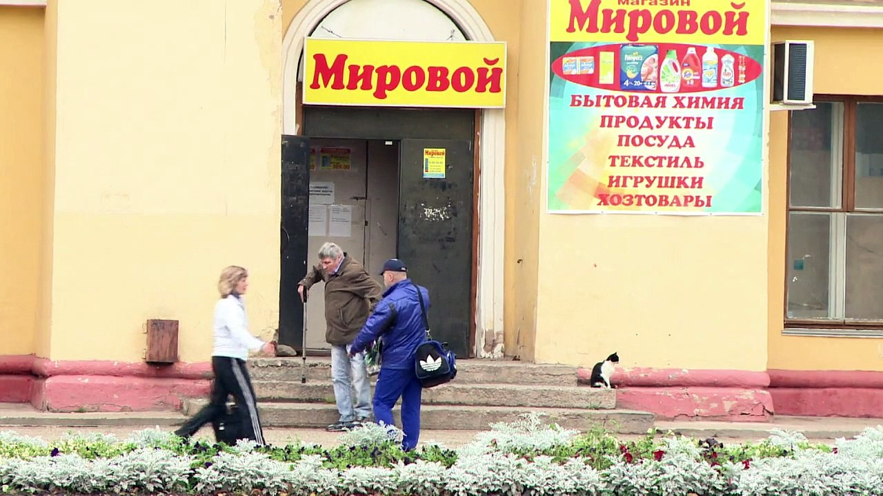 Crisis-hit Russia toiling to keep factory towns...