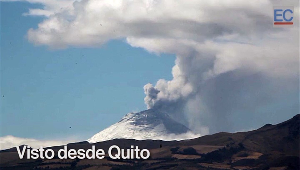Timelapse- El volcán Cotopaxi emitió ceniza que podría caer sobre Quito