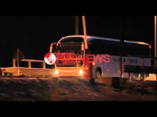 Autobusi i kombetares serbe drejt rruges per ne stadiumin "Elbasan Arena"- Ora News