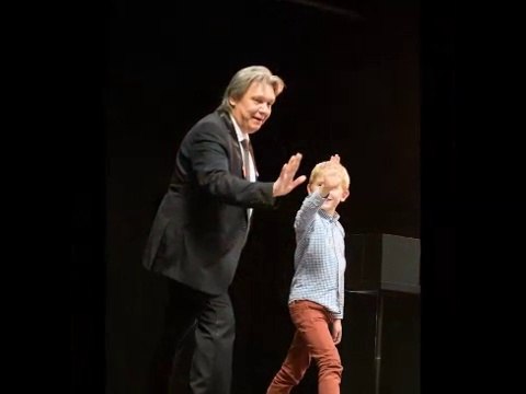 Les Spectacles de magie pour enfant du magicien Bob Alan. (Bruxelles, Belgique ,France, Luxembourg)