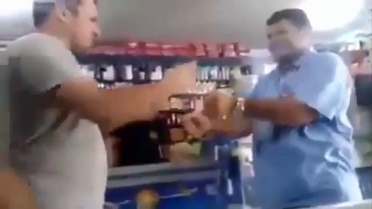 Просто нереальный силач!