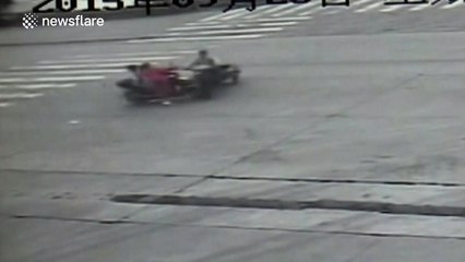 Child changes vehicles during car crash