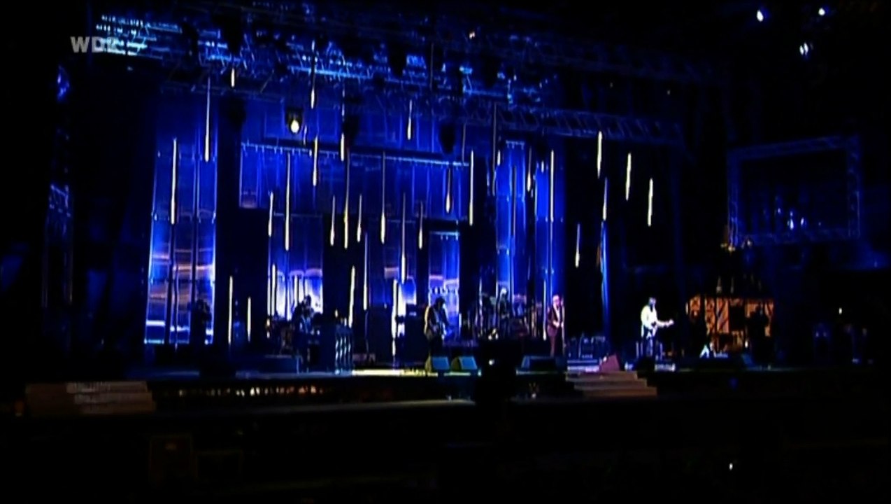 R.E.M. - Everybody Hurts [Rock am Ring 2005]