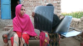 ٹوبہ ٹیک سنگھ  کما لیہ ریڑھی بان کی بیٹی کے علاج کیلئے وزیراعلی سے امدادکی اپیل