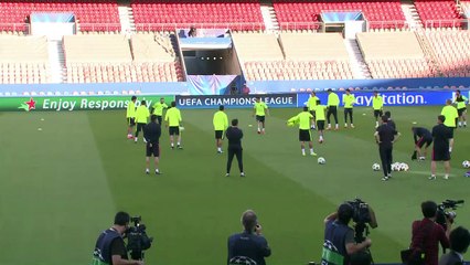 Messi e pai serão julgados por fraude fiscal na Espanha