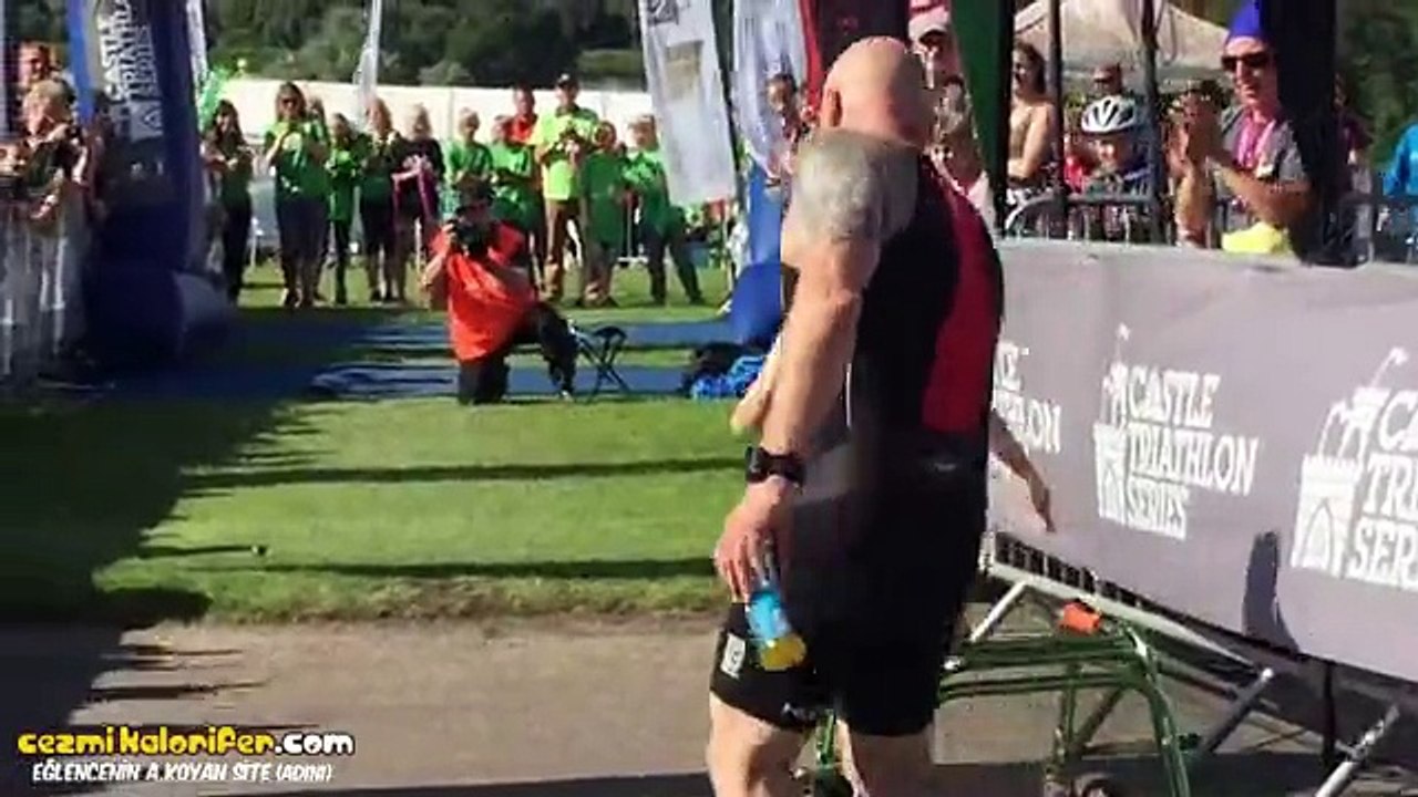 Fiziki Engeline Rağmen Azim Ve Hırsıyla Yarışı Bitiren Minik Kahraman