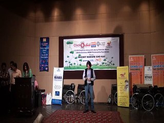 پروگرام(بچے ہمارے عہد کے)میں عامرسمیع خاں کی شاندار پرفارمنسMr. Amir Sami Khan sung some beautiful songs