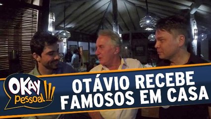 Otávio Mesquita recebe amigos no Okay Bem Pessoal
