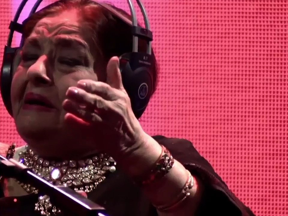 Farida Khanum, Aaj Jane Ki Zid Na Karo Song, Coke Studio Season 8, Episode 7