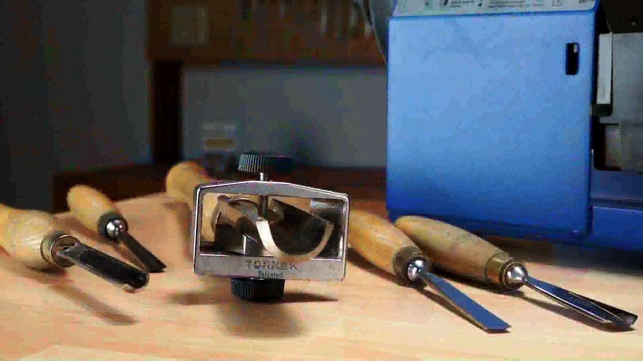 Sharpening with the Tormek SVS-50 Multi-Jig