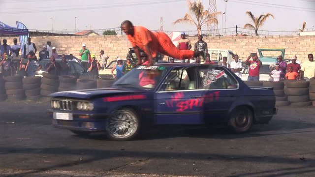 Session de rodéo automobile en Afrique du Sud