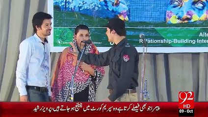 Peshawar Police Ki Tafteeshi Style Per Stage Drama – 09 Oct 15 - 92 News HD