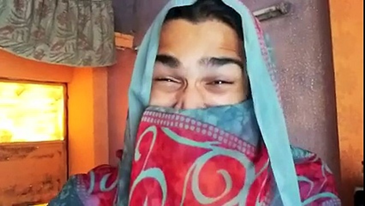 BB Ki Vines - Hypnotism