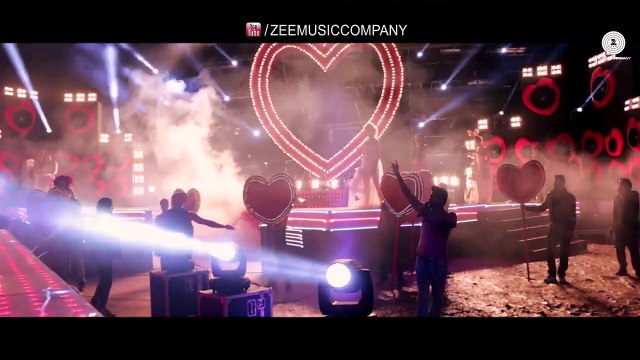 Paro [Making] Pyaar Ka Punchnama 2 | Kartik, Nushrat, Sunny, Sonnalli, Omkar & Ishita