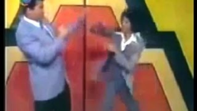 Michael Jackson Spars With Muhammad Ali Funny!